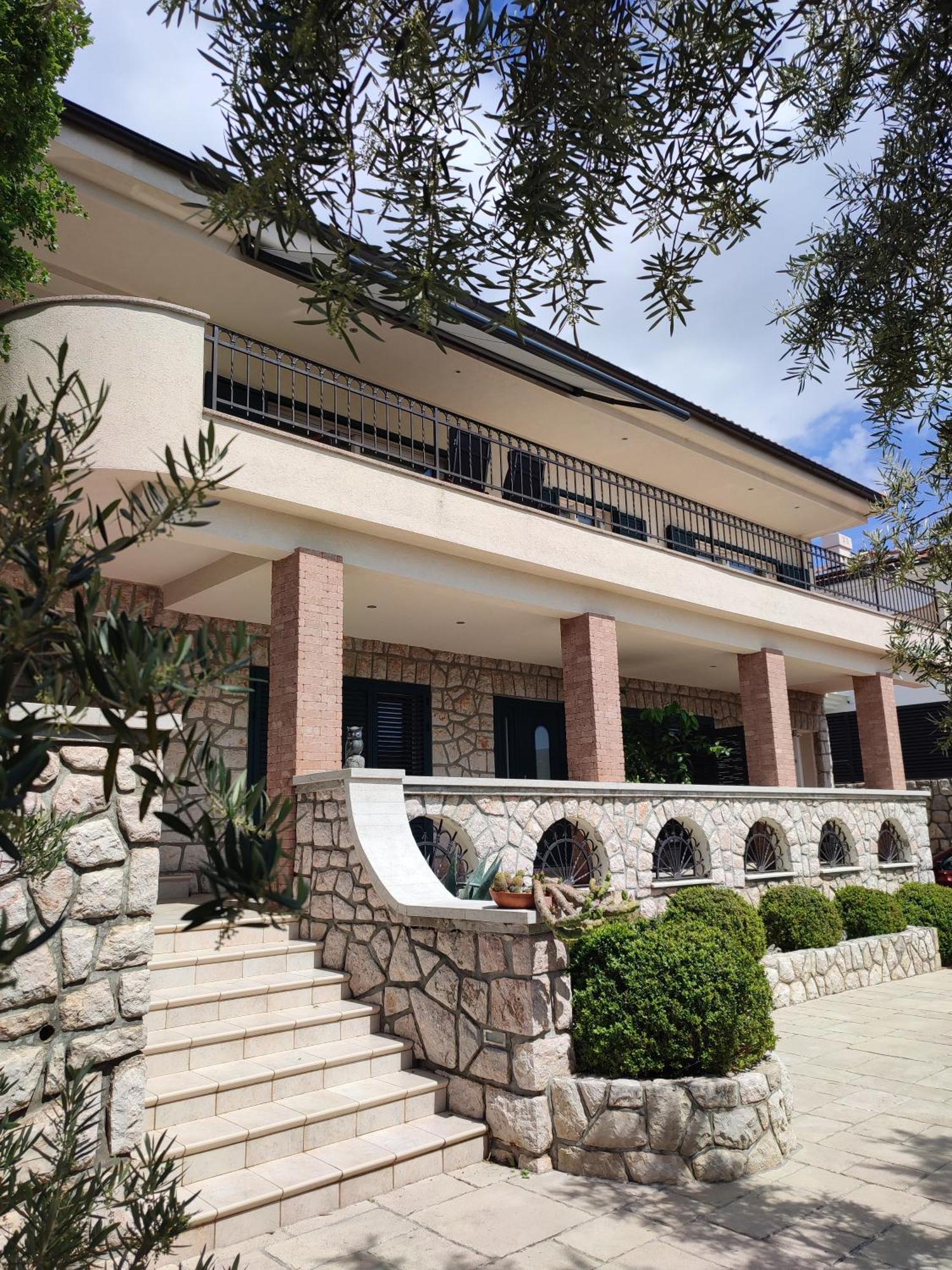 Biuk Apartments Novi Vinodolski Exterior photo