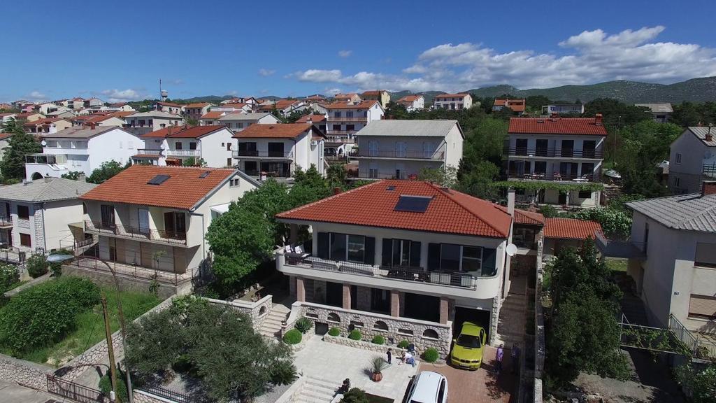 Biuk Apartments Novi Vinodolski Exterior photo